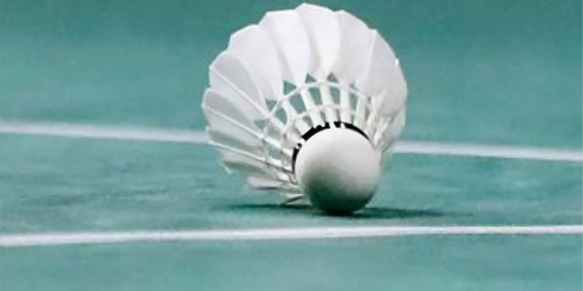 kontraktor lapangan batminton
